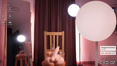 Laura c online show from 09.28.25