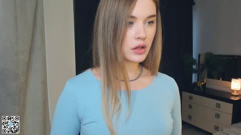 Violet online show from 12.25.24