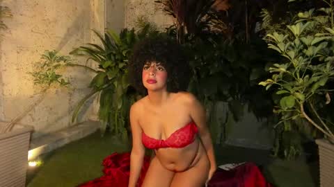 Snapshot of sheeylopez chatting on 10.19.25 sheeylopez online show from 10.19.25