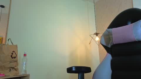 Snapshot of sheilly_brown chatting on 07.11.26 sheilly_brown online show from 07.11.26
