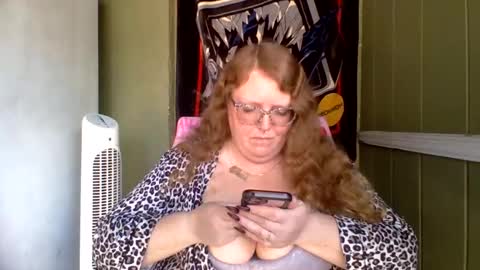 Snapshot of shelbyannn chatting on 05.20.26 Red online show from 05.20.26