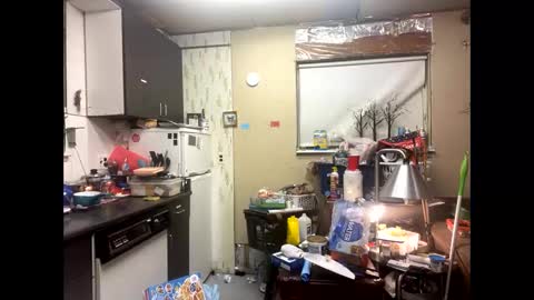 Snapshot of shelbybaby01 chatting on 12.09.24 Shelby holes online show from 12.09.24