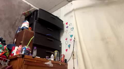 Snapshot of shelbybaby01 chatting on 10.29.25 Shelby holes online show from 10.29.25