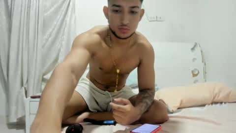 Snapshot of shelbyhot23 chatting on 09.19.25 thomas shelby online show from 09.19.25