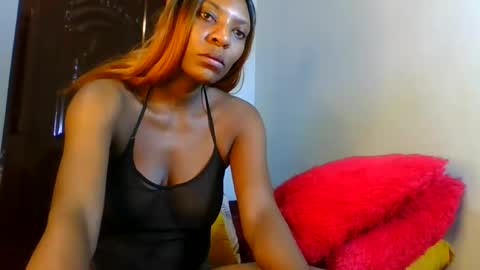 Snapshot of shelia420715 chatting on 06.08.26 shelia420715 online show from 06.08.26