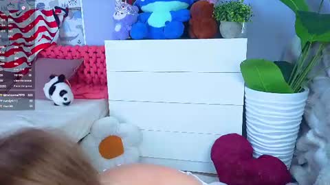 Snapshot of sheliamuyres chatting on 07.07.26 Lina online show from 07.07.26