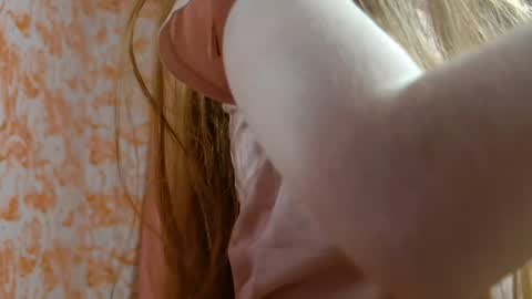 Erika online show from 04.15.26