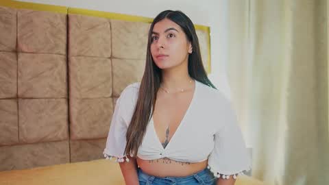  Transmission schedule Monday - Friday 715 am to 200 pm time Colombia  online show from 02.11.26