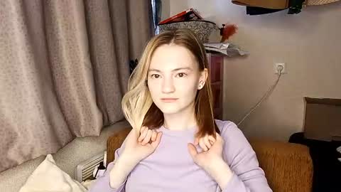 Snapshot of shelliegoza chatting on 06.13.26 Ashley online show from 06.13.26