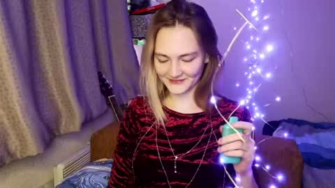 Snapshot of shelliegoza chatting on 06.27.26 Ashley online show from 06.27.26