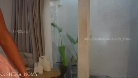 Snapshot of shena_nomy chatting on 05.18.26 In instagram shena nomy online show from 05.18.26