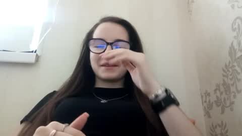 Snapshot of shereeguyott chatting on 03.01.26 Emma online show from 03.01.26