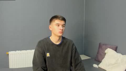 Max online show from 11.11.25