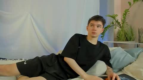 Max online show from 02.15.26