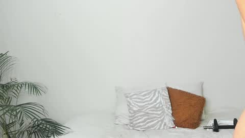 Sherlyn Adams online show from 12.22.24