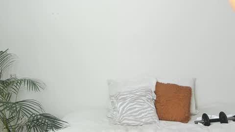 Sherlyn Adams online show from 12.22.24