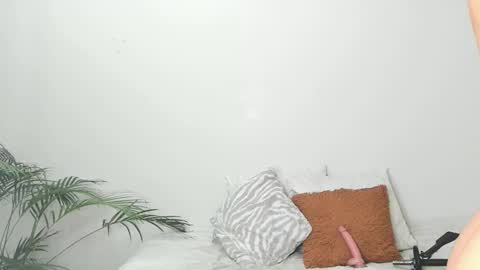 Sherlyn Adams online show from 02.12.25