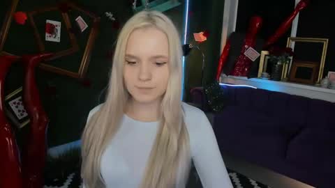 Snapshot of sherributlers chatting on 05.31.26 Sweet Sherri online show from 05.31.26