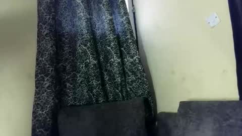 Snapshot of sherry_comet chatting on 12.20.25 sherry online show from 12.20.25