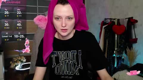 Vanessa online show from 11.04.25