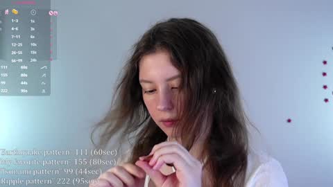 Snapshot of shickshackshock chatting on 01.11.25 Iris online show from 01.11.25