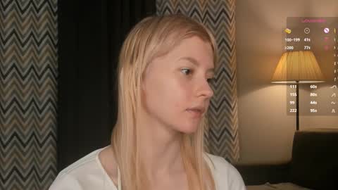 Snapshot of shickshackshock chatting on 02.14.25 Iris online show from 02.14.25