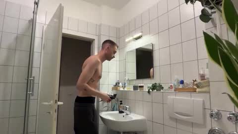 phil. online show from 11.03.25