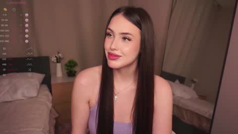 Mia online show from 11.29.25