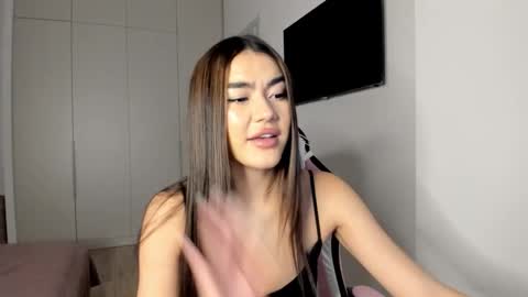 Shineel online show from 03.06.26