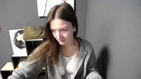 Snapshot of shining_pearl chatting on 04.30.26 Jesica online show from 04.30.26