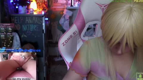 Snapshot of shirayuki_hime chatting on 12.22.24 Im Lilu Rosenblum Guys I have ----Ill be glad to see you there online show from 12.22.24