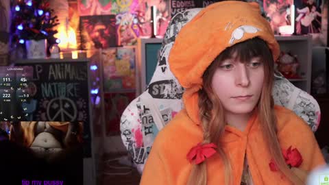 Snapshot of shirayuki_hime chatting on 01.24.25 Im Lilu Rosenblum Guys I have ----Ill be glad to see you there online show from 01.24.25