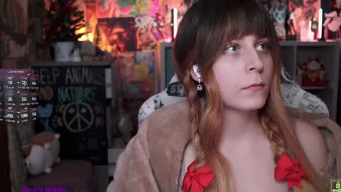 Snapshot of shirayuki_hime chatting on 01.31.25 Im Lilu Rosenblum Guys I have ----Ill be glad to see you there online show from 01.31.25