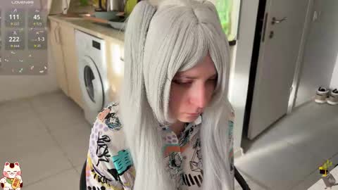 Snapshot of shirayuki_hime chatting on 11.25.25 Im Lilu Rosenblum Guys I have ----Ill be glad to see you there online show from 11.25.25