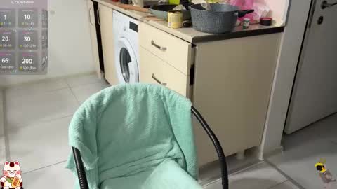 Snapshot of shirayuki_hime chatting on 12.15.25 Im Lilu Rosenblum Guys I have ----Ill be glad to see you there online show from 12.15.25