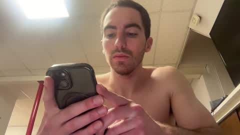 Snapshot of shirtlesshunk15 chatting on 02.17.26 shirtlesshunk15 online show from 02.17.26