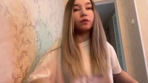 Snapshot of shondrafridlington chatting on 04.05.26 Kalisa online show from 04.05.26