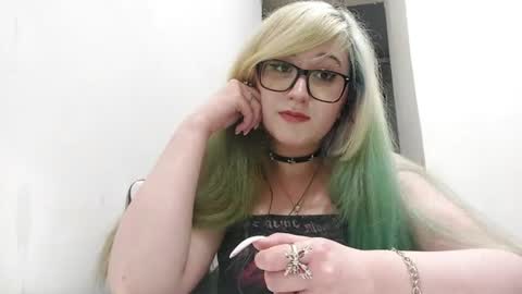 Snapshot of shondrapisani chatting on 06.14.26 shondrapisani online show from 06.14.26