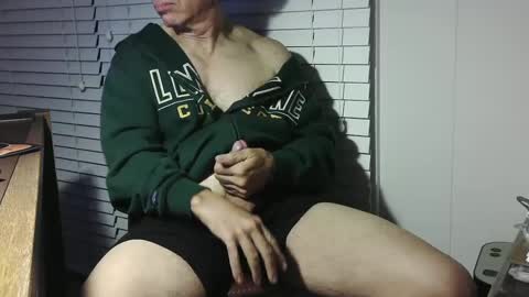 nikolas send dm for an appointment online show from 10.09.25