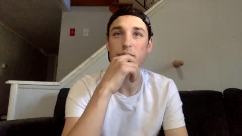 Snapshot of shortiesn40s chatting on 10.09.25 shortiesn40s online show from 10.09.25