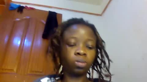 Snapshot of shortnswee254 chatting on 03.30.26 shortnswee254 online show from 03.30.26