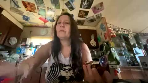 shorty920505 online show from 10.25.25