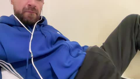 show_jizzness online show from 02.25.25