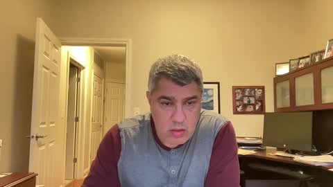 Snapshot of showmet chatting on 02.07.25 Chicago Guy online show from 02.07.25