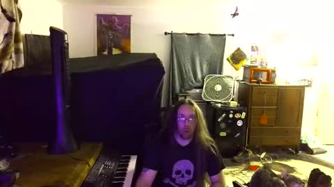 Snapshot of shredmancer chatting on 05.17.26 shredmancer online show from 05.17.26