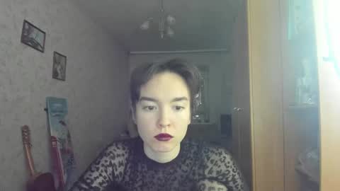 shtuchka2000 online show from 11.28.25