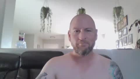 Snapshot of shwmeyours chatting on 09.13.25 shwmeyours online show from 09.13.25