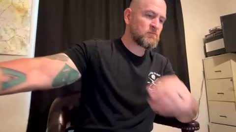 Snapshot of shwmeyours chatting on 06.27.26 shwmeyours online show from 06.27.26