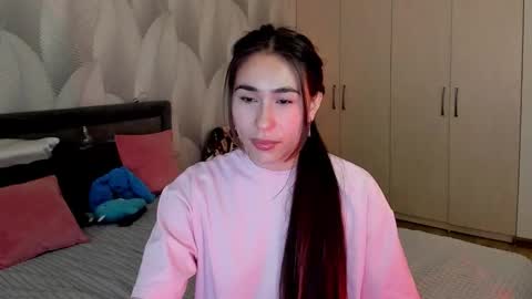 Mika online show from 11.12.25