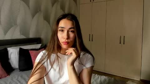 Mika online show from 04.20.26